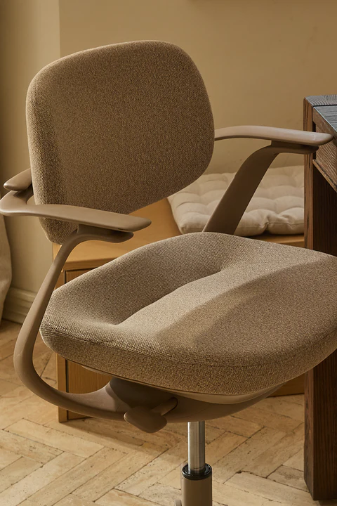 BISKIT19 - ERGO OFFICE & HOME CHAIRS