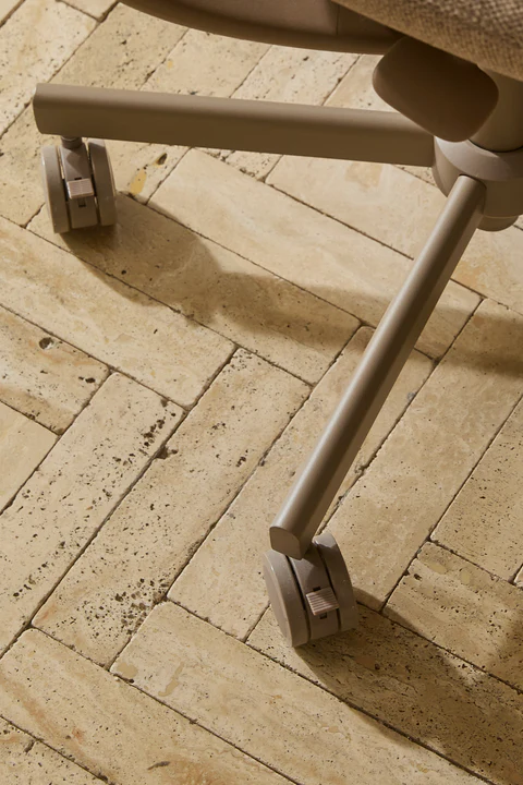 BISKIT22 - ERGO OFFICE & HOME CHAIRS