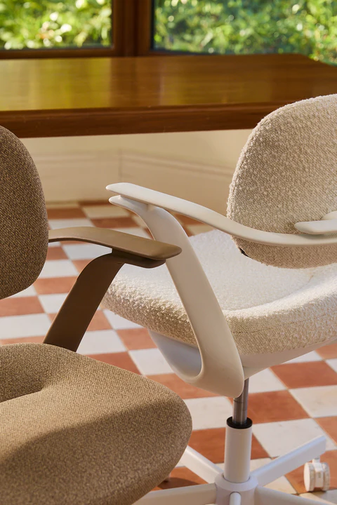 BISKIT26 - ERGO OFFICE & HOME CHAIRS