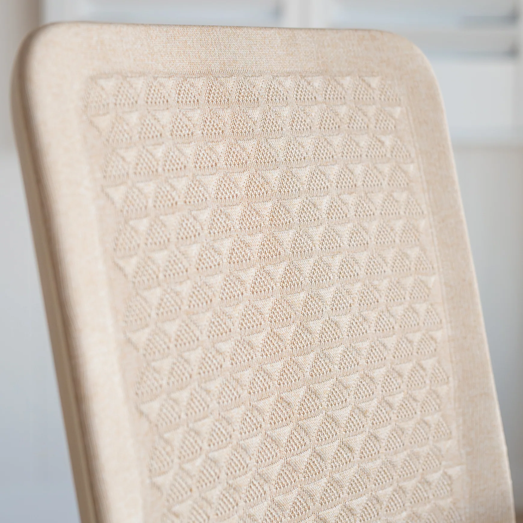 4Pro_Ergonomic_Mesh_Chair_1740x - ERGO OFFICE & HOME CHAIRS