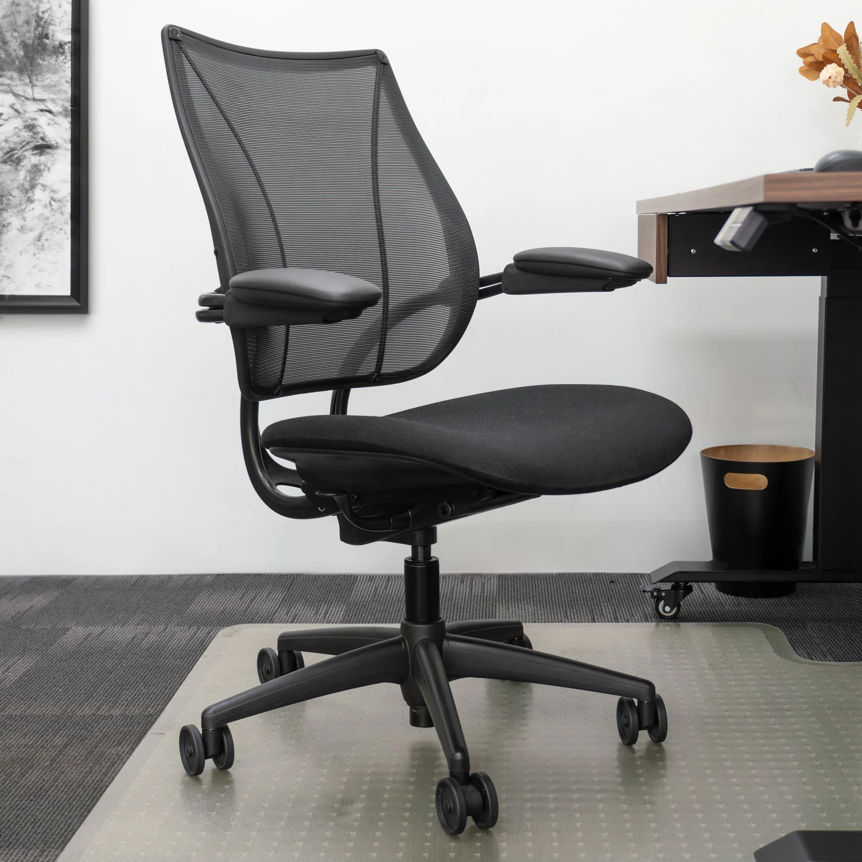 7_Humanscale_Liberty_Mesh_Chair_1740x - ERGO OFFICE & HOME CHAIRS