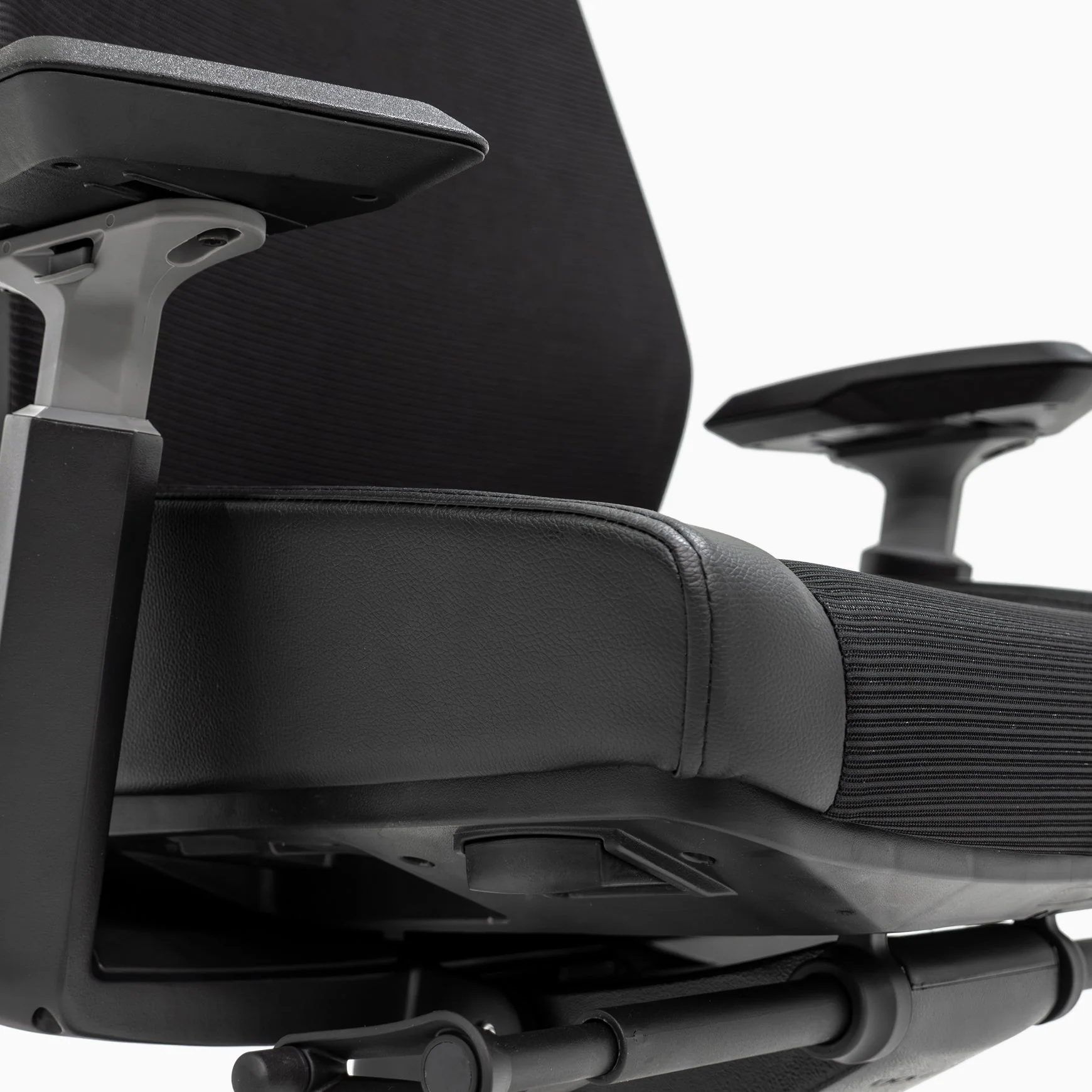Desky-Pro_-Ergonomic-Gaming-Chair-Black-Detail-4_1740x - ERGO OFFICE & HOME CHAIRS