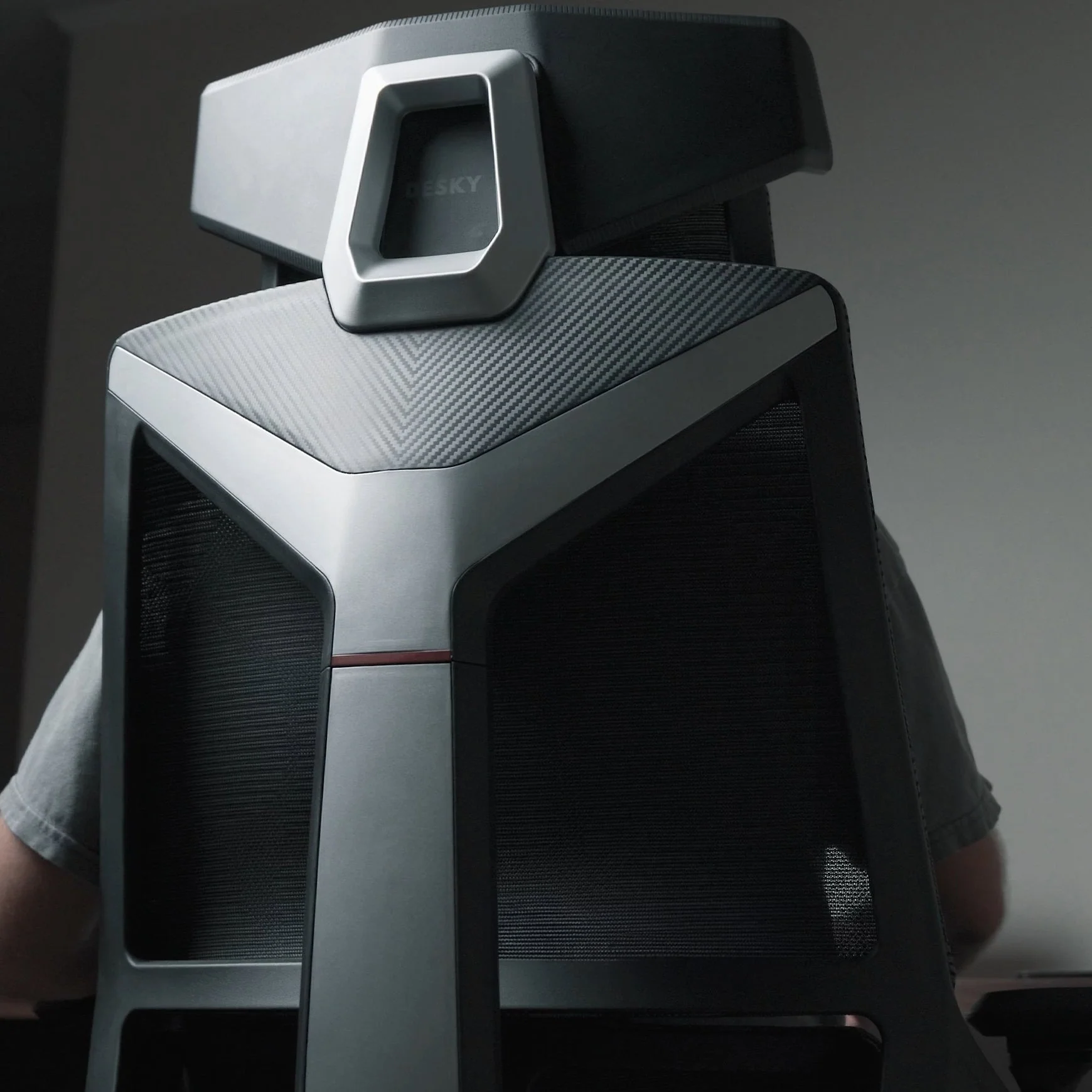 Desky-Vanguard-Gaming-Chair-Person_1740x - ERGO OFFICE & HOME CHAIRS